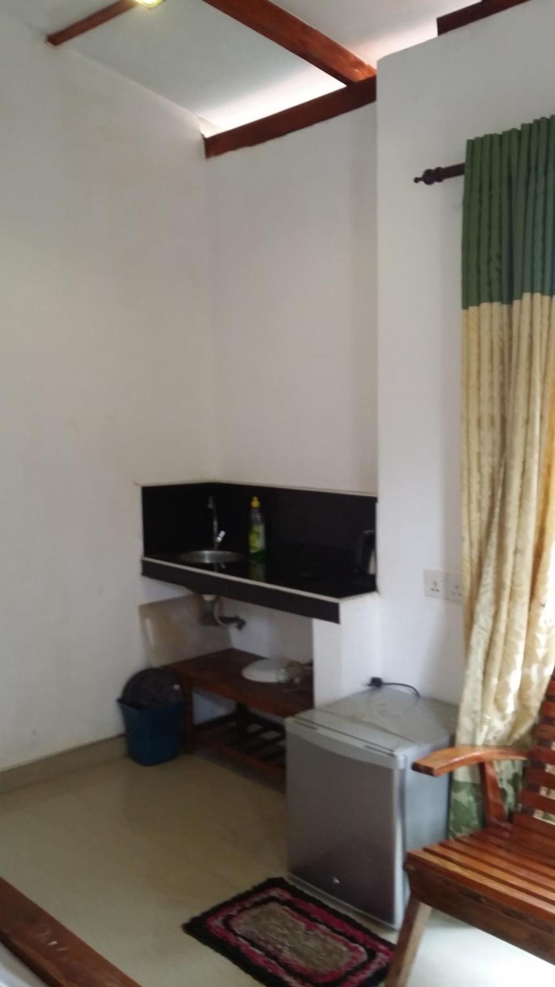 Kaween Homestay Weligama Exteriör bild