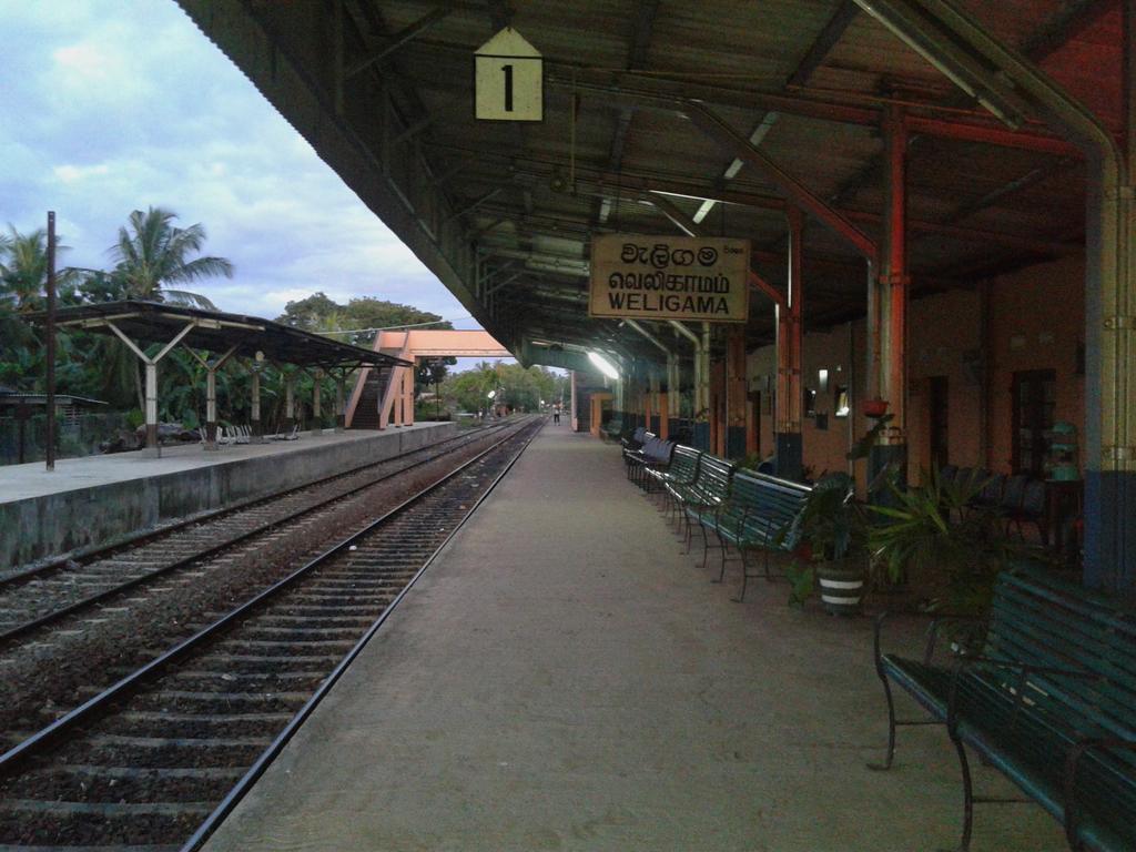 Kaween Homestay Weligama Exteriör bild